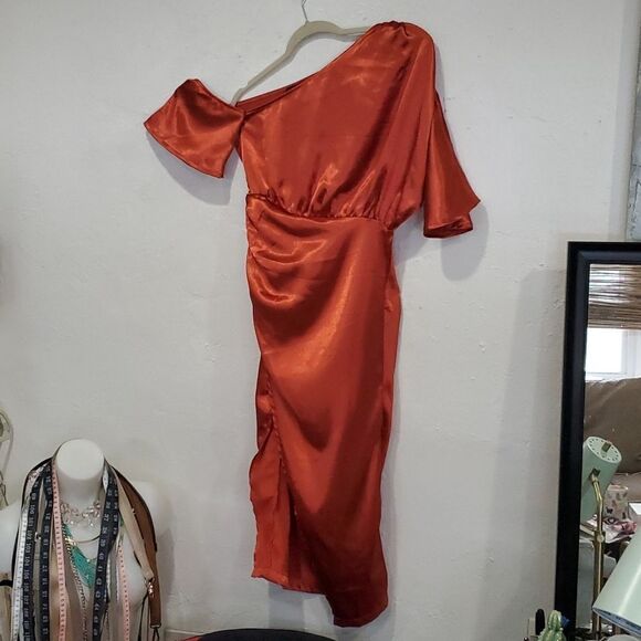 Pretty Little Thing Satin Midi Dress in Rust Size 4 - Picture 4 of 11